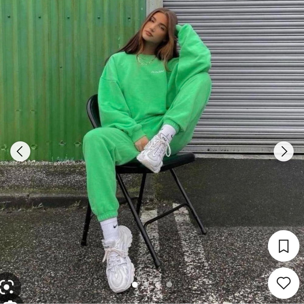 Apple Green Crewneck Sweatsuit🍏